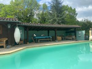 Maisons de vacances Le bon chemin Studio Stockholm : photos des chambres