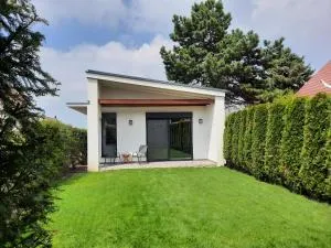 Village Paradise - Kyselica