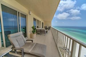 Pleasant Oceanfront Condo with Large Balcony and Beach Access - Unit 1605