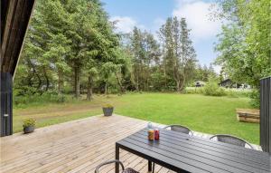 2 Bedroom Nice Home In Fjerritslev