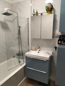 Deux pièces lumineux et confortable