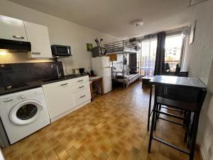 Appartements Appartement terrasse sur le port, piscine, tennis : photos des chambres