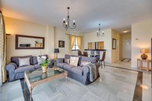 Beachside Puerto Banus Luxury Aprt3