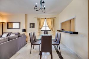 Beachside Puerto Banus Luxury Aprt3