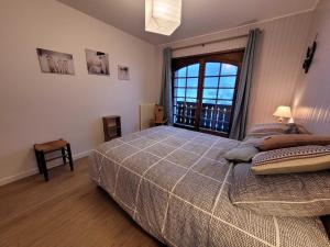 Appartement rénové, calme, proche centre, parking, Wifi inclus - FR-1-598-119