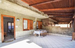 3 Bedroom Nice Home In Gizzeria