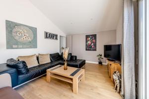 Appartements Maison de plain pied avec jardin et parking prive : photos des chambres