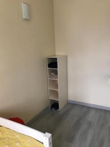 Appartements micro-salle en face de la Gare : photos des chambres