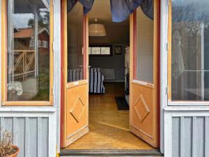 6 person holiday home in MUNSö-By Traum