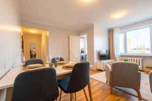 Stylish Central Apartments by Kuus Sõlme