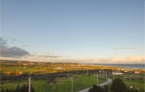 1 Bedroom Beautiful Apartment In Ricadi