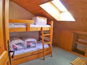 Duplex T3 à Morillon - Animaux bienvenus, WiFi, Parking inclus - FR-1-629-125