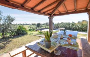 Pet Friendly Home In Orosei img6