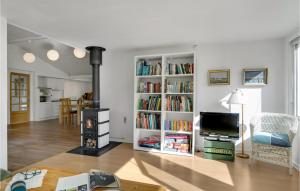 Lovely Home In Jægerspris With Wifi