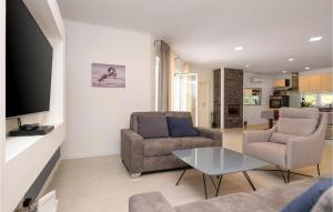 Lovely Home In Marici With Sauna 