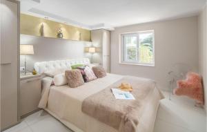 Lovely Apartment In Ravni