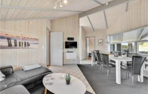 Holiday Home Arvidvej Hvide Sande