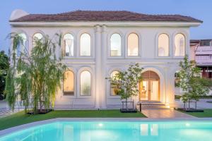 Arpo Pool Villa Riverside Bangkok