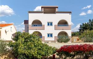 Stunning Apartment In Stara Novalja