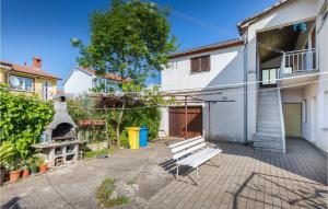 Apartment Vocarska Iii