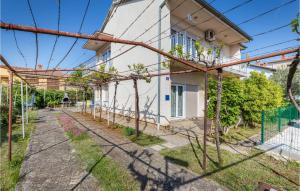 Apartment Vocarska Iii