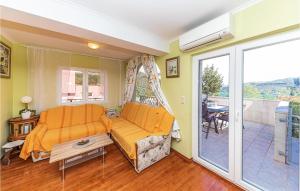 2 Bedroom Gorgeous Apartment In Marina