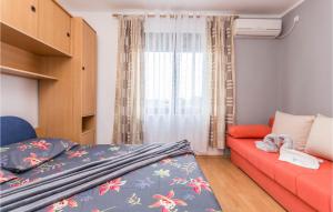 Nice Apartment In Biograd Na Moru With Wifi