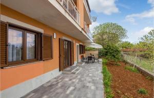 Beautiful Apartment In Lovran With Wifi