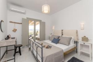 Casa Solmar, Stelida Naxos, by NaxosVibe