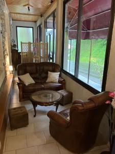 B&B / Chambres d'hotes L'AUBERGE DE LA GOUTILLE : photos des chambres