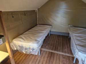 Campings Mobil-home, hotelier, tente safari wood lodge : Tente