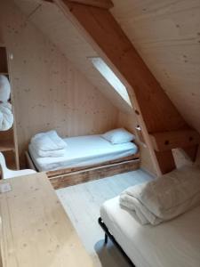 Maisons de vacances Chalet Gite Magali de 2 a 12 pers : photos des chambres