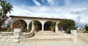 Oikos Selinolithos - Anklisides