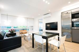 Marina by Basquelidays