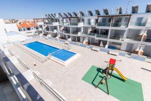 Numar S by ALGARVEMANTA