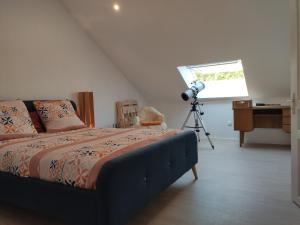 B&B / Chambres d'hotes Chambre en campagne a 15 min Circuit ! : Chambre Double