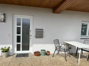 Kleine Wohnung mit schönem Blick in die Schweiz - Grenznah