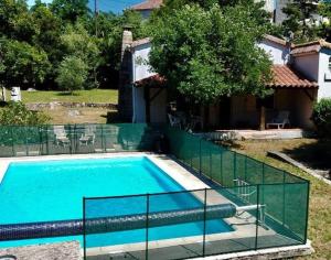 Maisons de vacances Maison avec piscine au coeur des Gorges de l'Ardeche : photos des chambres