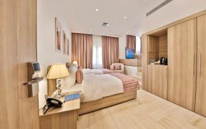 Lavanda Boutique Suites Tala Bay