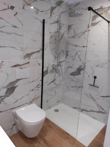 Appartements La Villa Bompard 48M2 Coeur de ville avec terrasse : photos des chambres