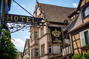 Hotels Hotel De La Couronne : photos des chambres