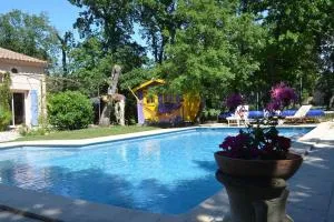 Gîte sous les chênes : pour un séjour ressourçant - 罗什福尔-迪加尔