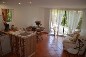 Maisons de vacances Gite sous les chenes : pour un sejour ressourcant : photos des chambres