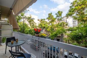 SOKOS Residence, 1 walk from Aghios Ioannis Metro