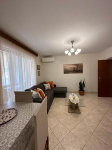 B&S Saranda Apartment