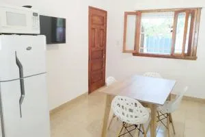 Alquiler por dia Departamento 4 personas Gral Roca Casita Artigas - 罗卡将军市
