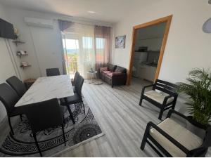 LOTUS Holiday Apartment in Škrljevo