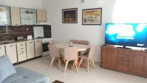 Lustica-Apartment Dora3