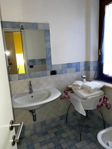VILLINO CARLOTTA - Parking for bike - relax - spazio - garden - privacy -