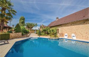 Maisons de vacances 3 Bedroom Awesome Home In Terrasspn-lavilledieu : photos des chambres